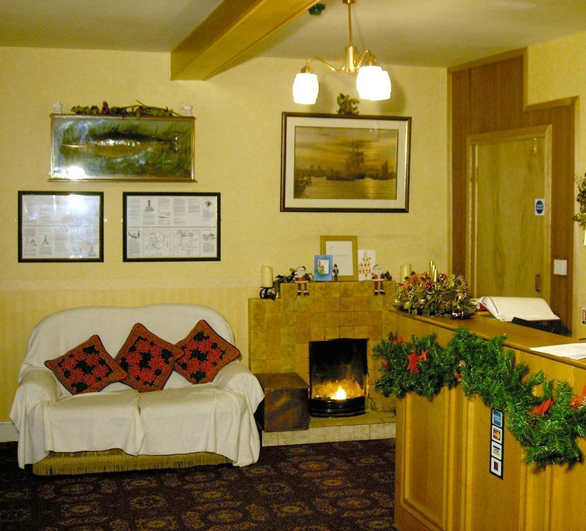 Ryan'S Hotel Cong Exteriör bild